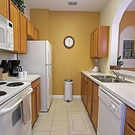 Comrow Unit 7660, 303 Apartment